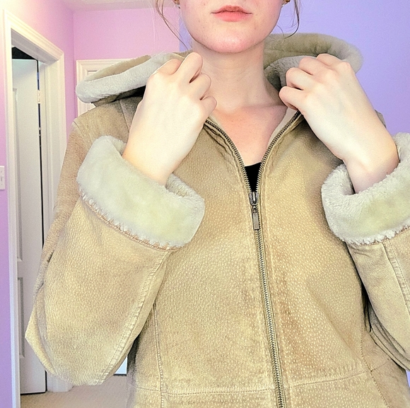 Vintage Genuine Leather Shearling Coat - Picture 2 of 16